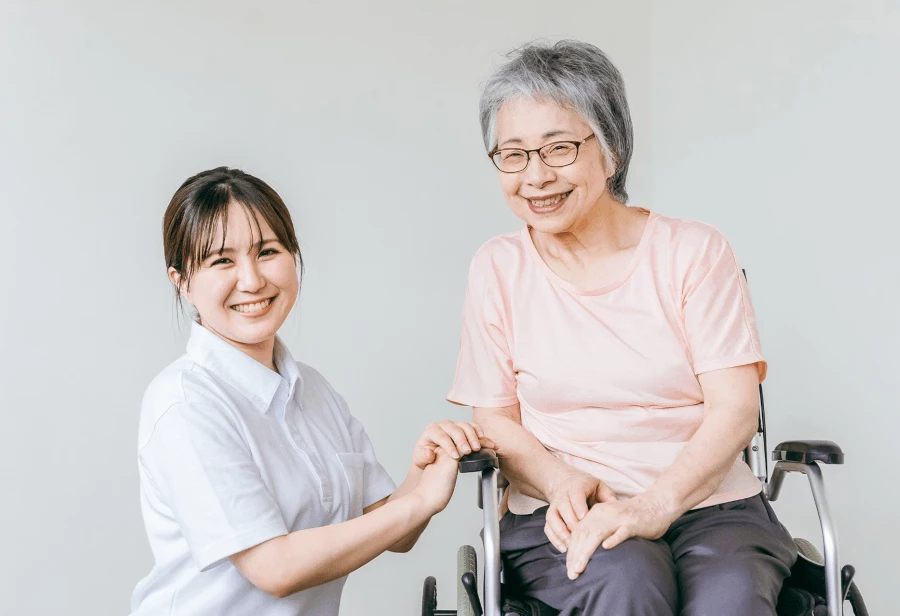 訪問介護・認知症対応型共同生活介護事業